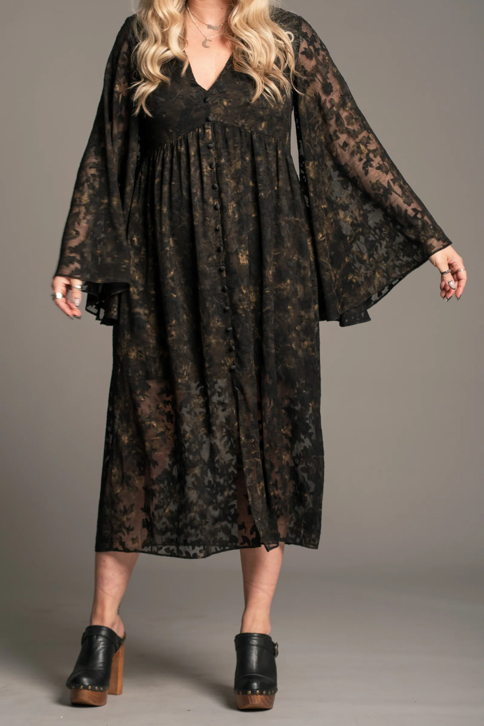 Bella Donna Midi Dress - Image 4