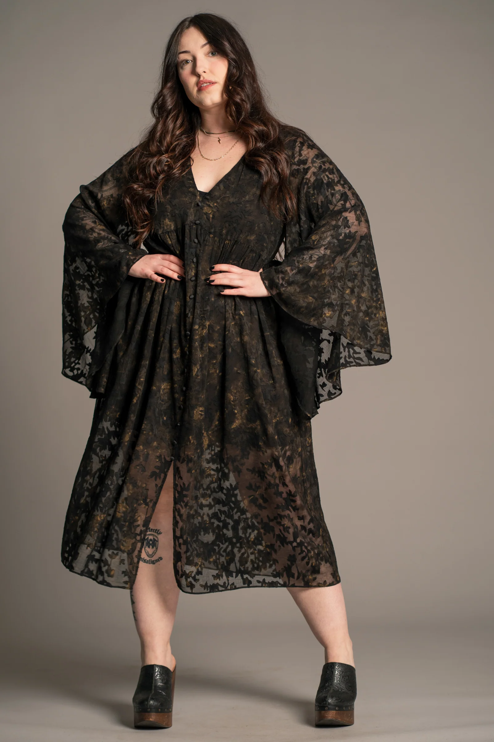 Bella Donna Midi Dress - Image 5