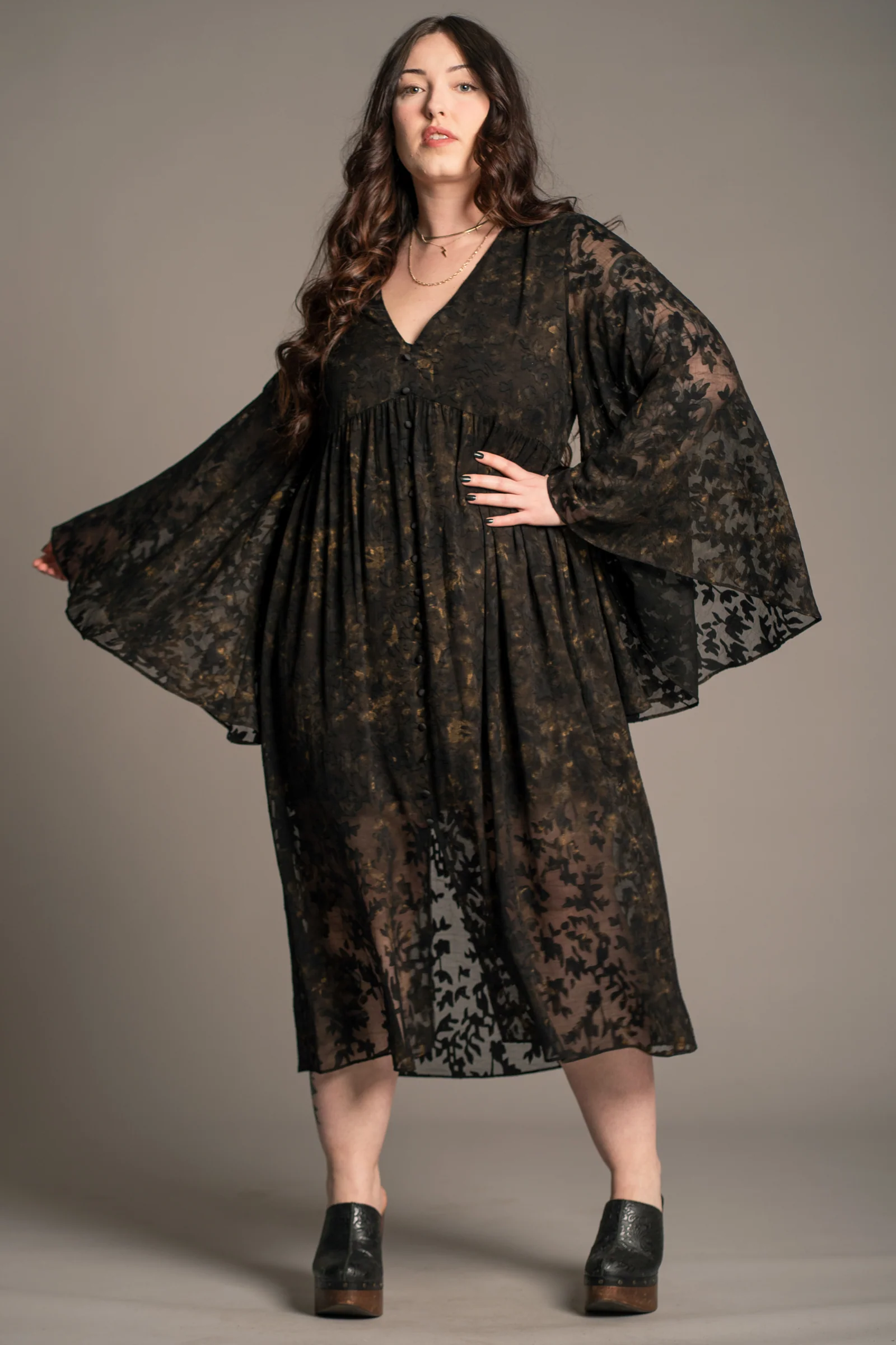 Bella Donna Midi Dress - Image 9