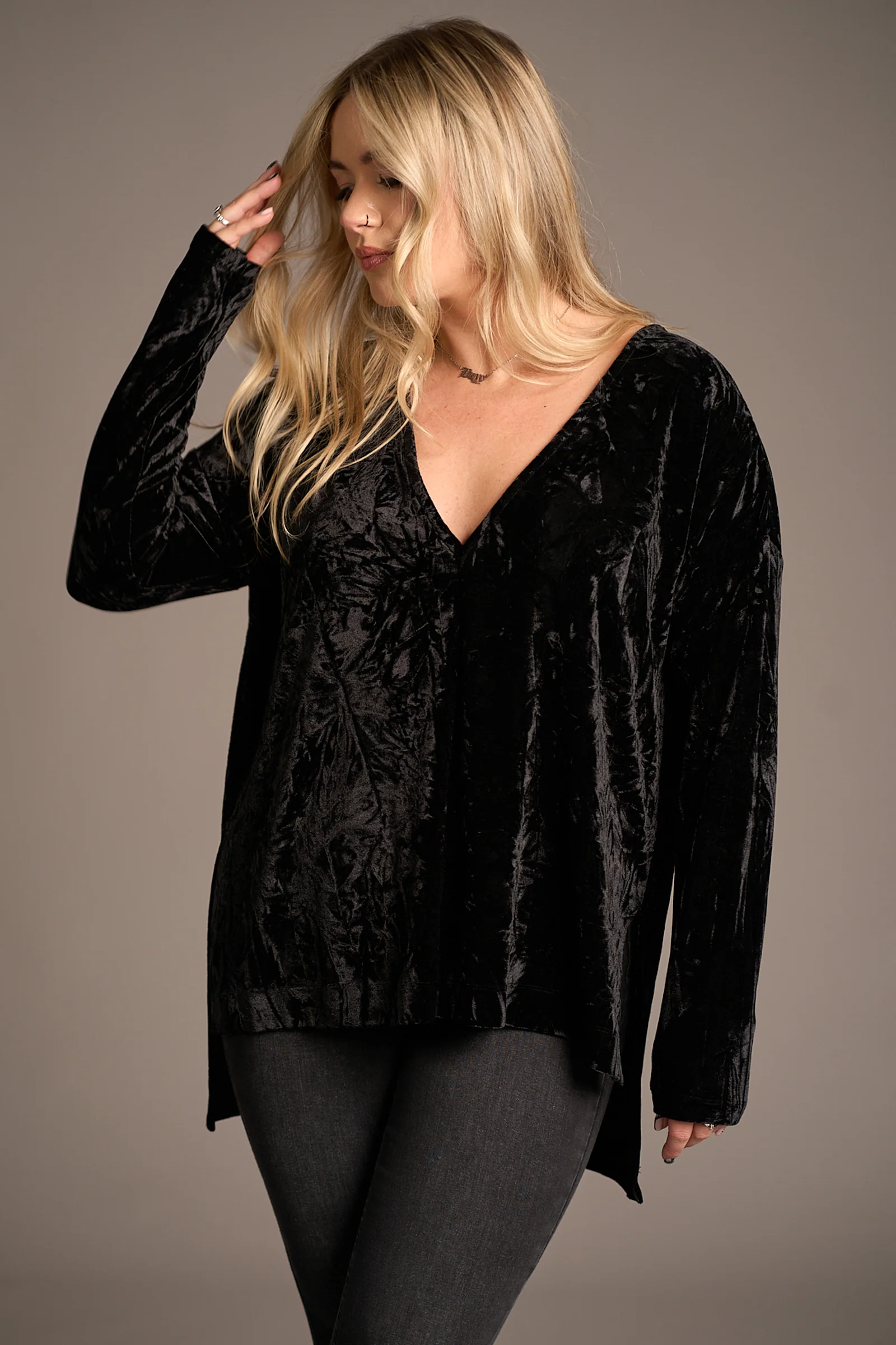 Dylan Black Crushed Velvet Tee - Image 2