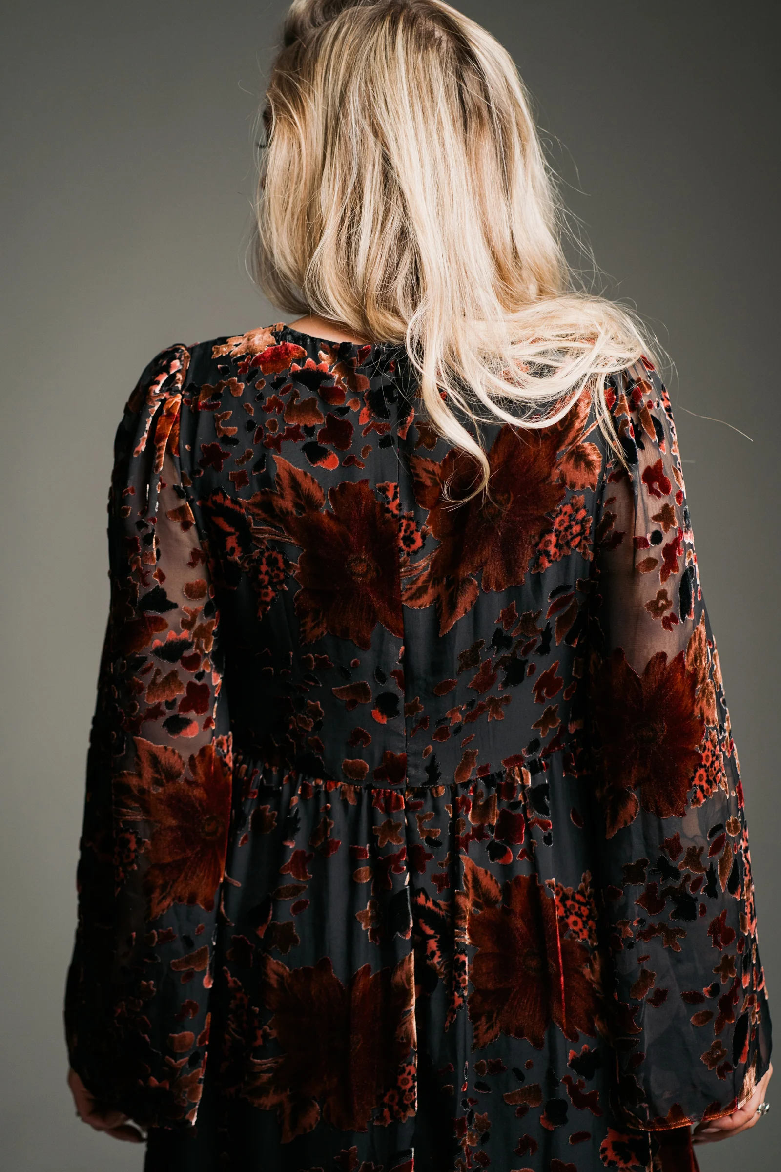 Rooms on Fire Devore Midi Dress - Image 4