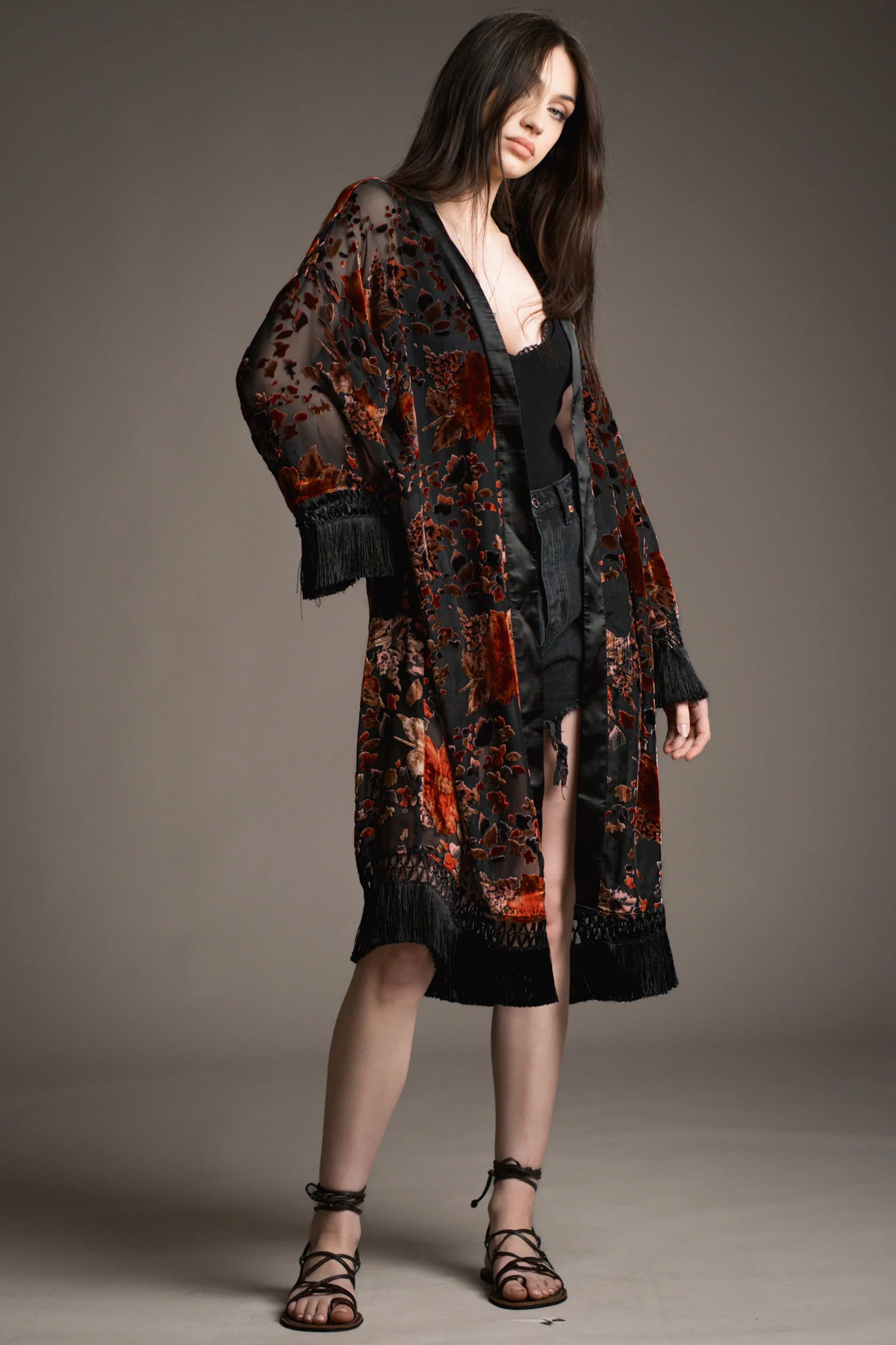 Rooms on Fire Floral Kimono - Image 5