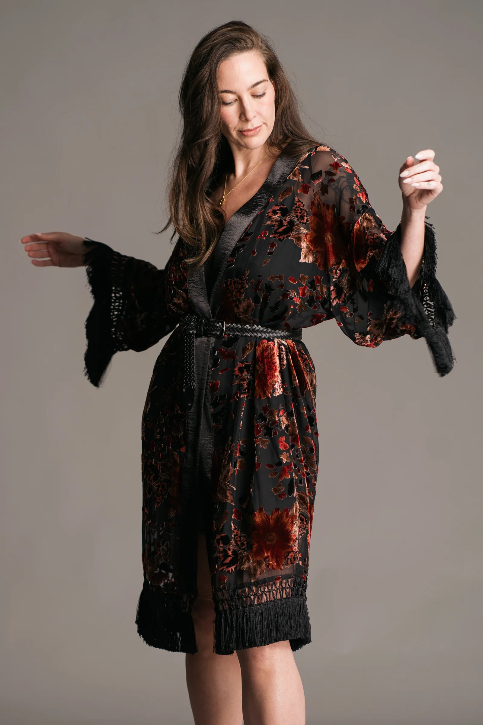 Rooms on Fire Floral Kimono - Image 8