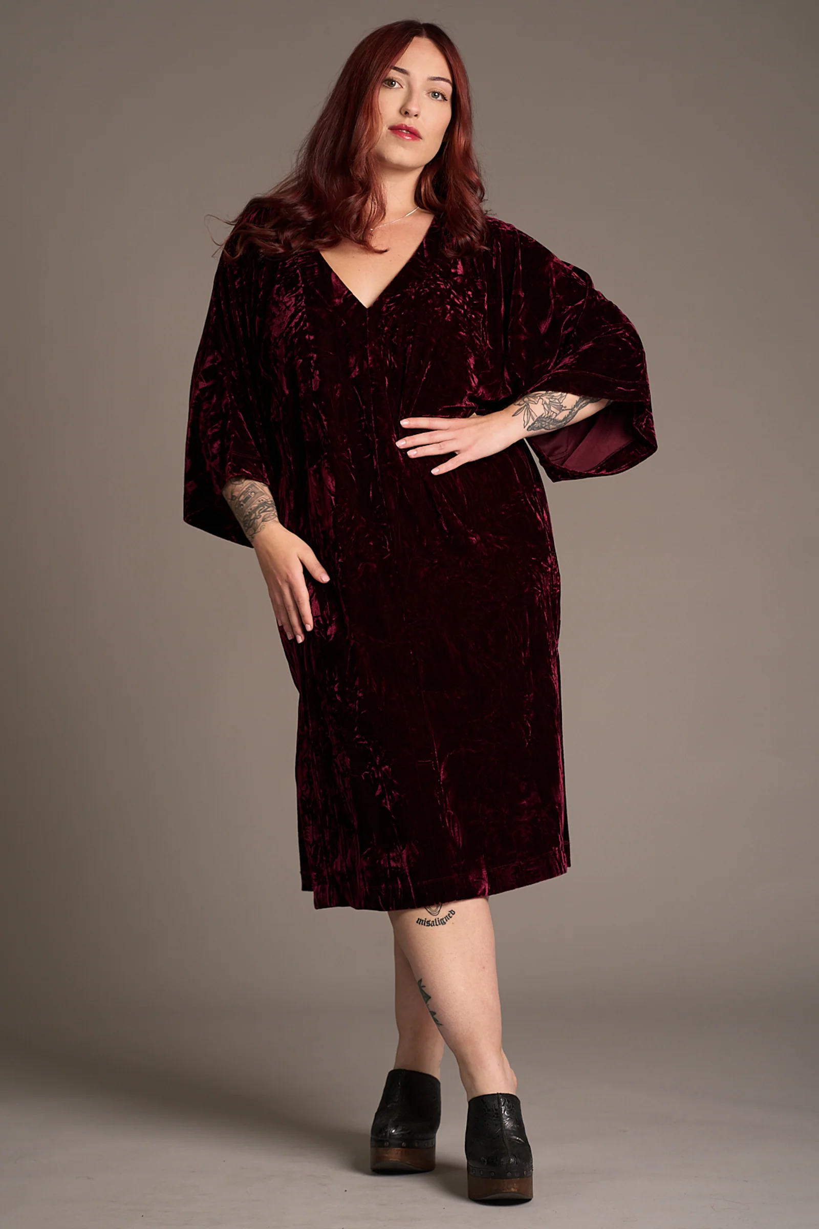 Rumours Merlot Velvet Midi Dress - Image 8