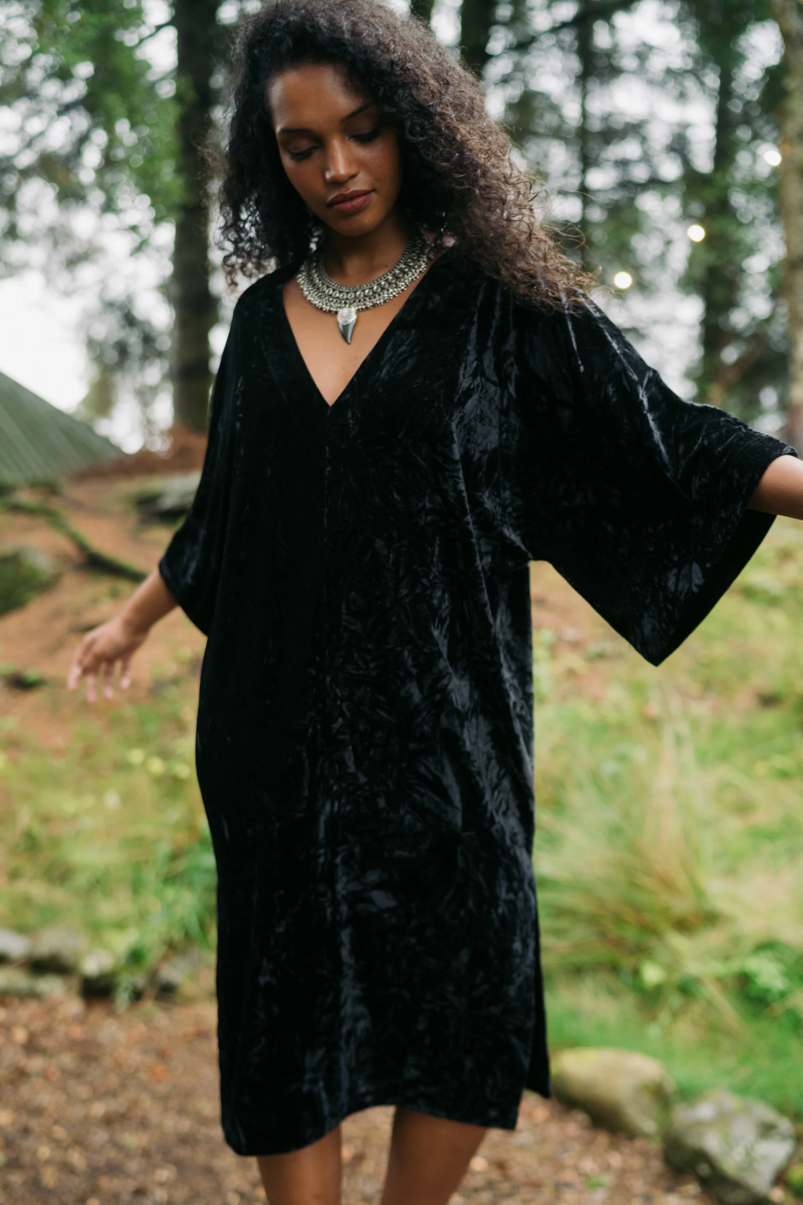 Rumours Velvet Midi Dress - Image 8