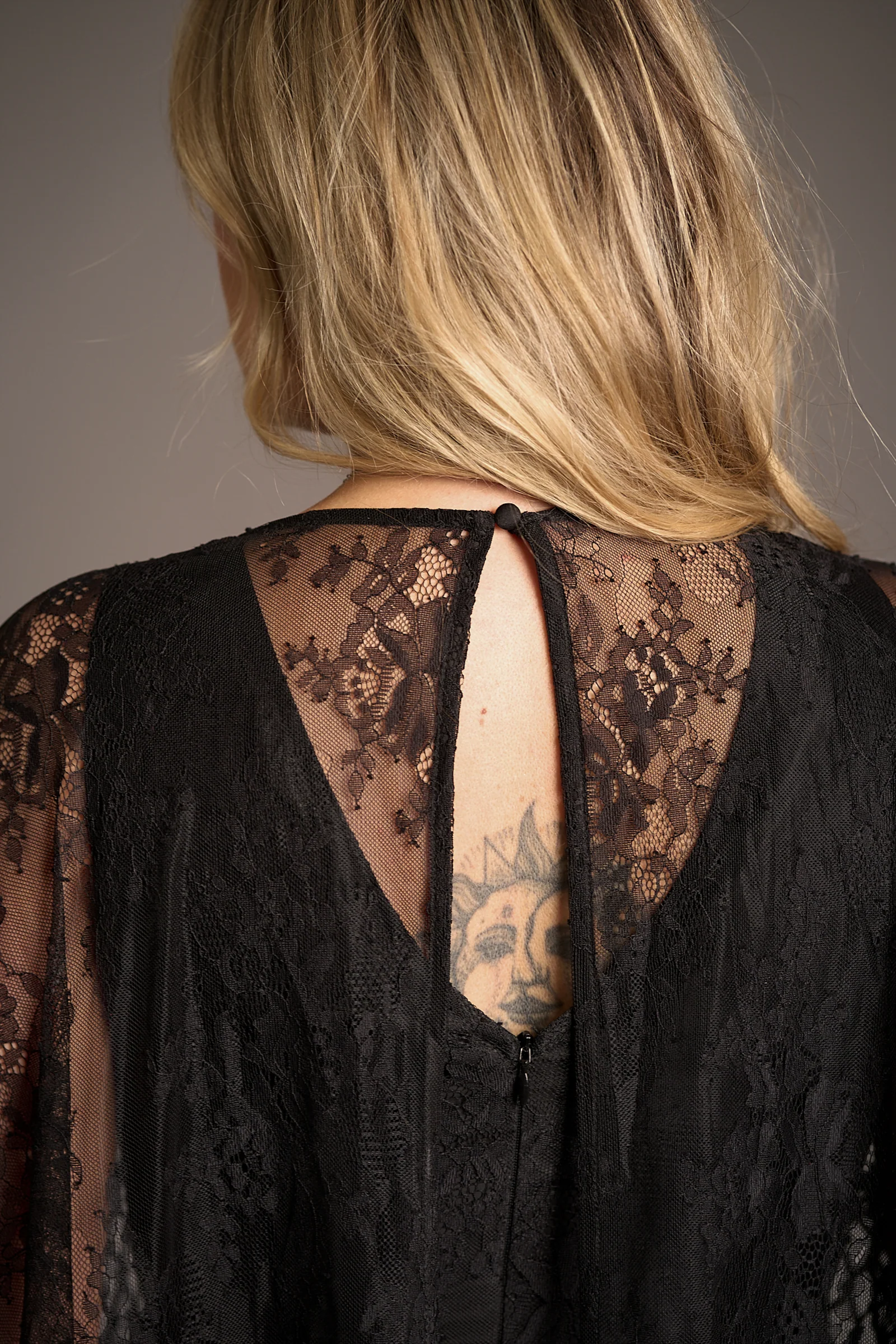 Tango in the Night Lace Midi Dress - Image 5